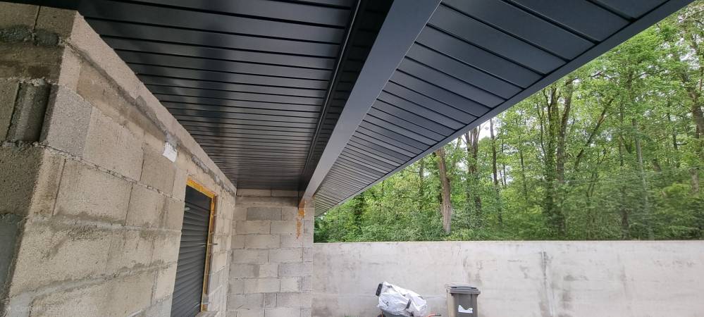 Habillage de dessous de toit près de Limours